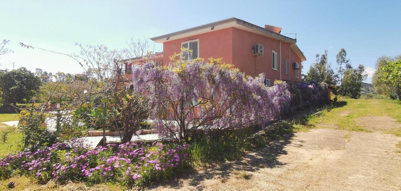 Home Garden シニスコーラ エクステリア 写真